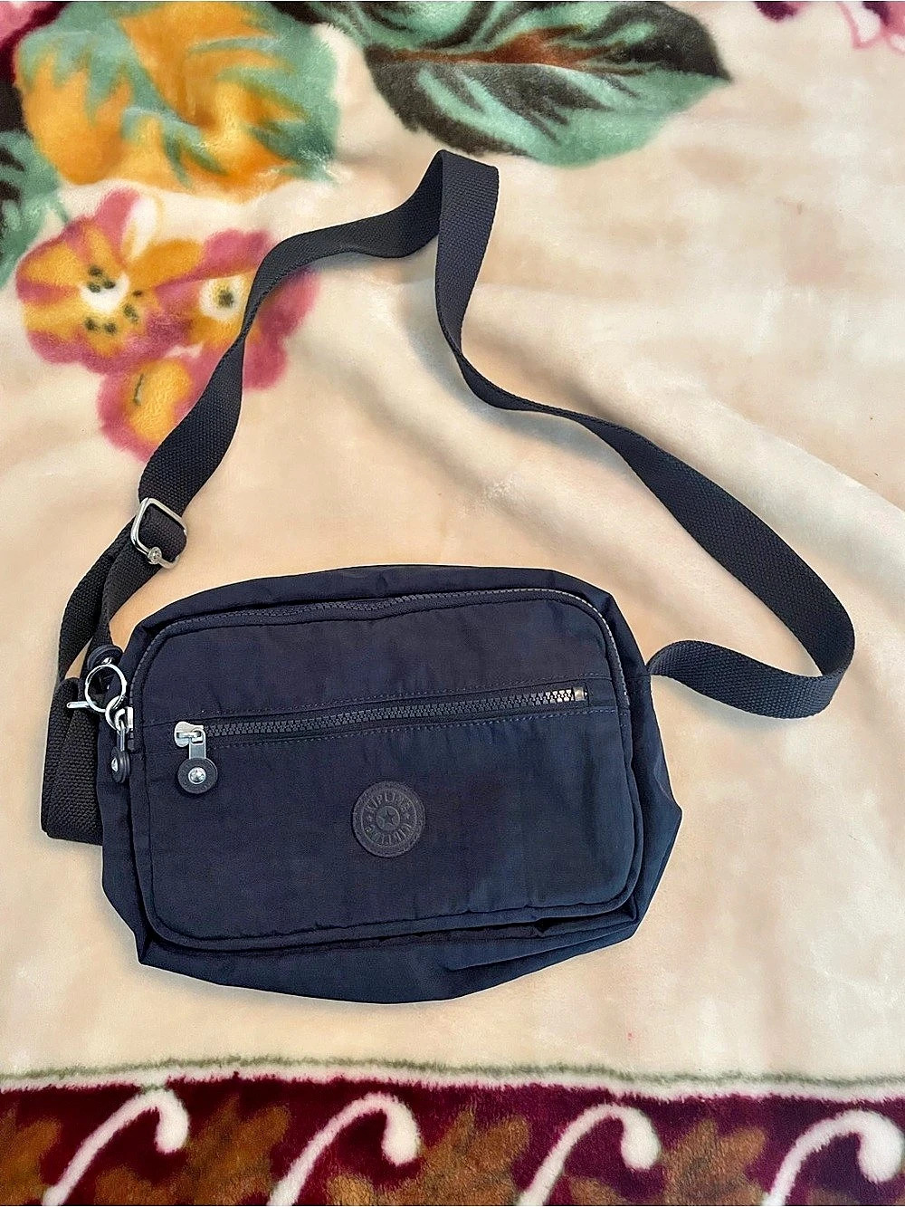 Kipling Dark Blue Nylon Crossbody Medium Bag Leslie Zip Adjustable